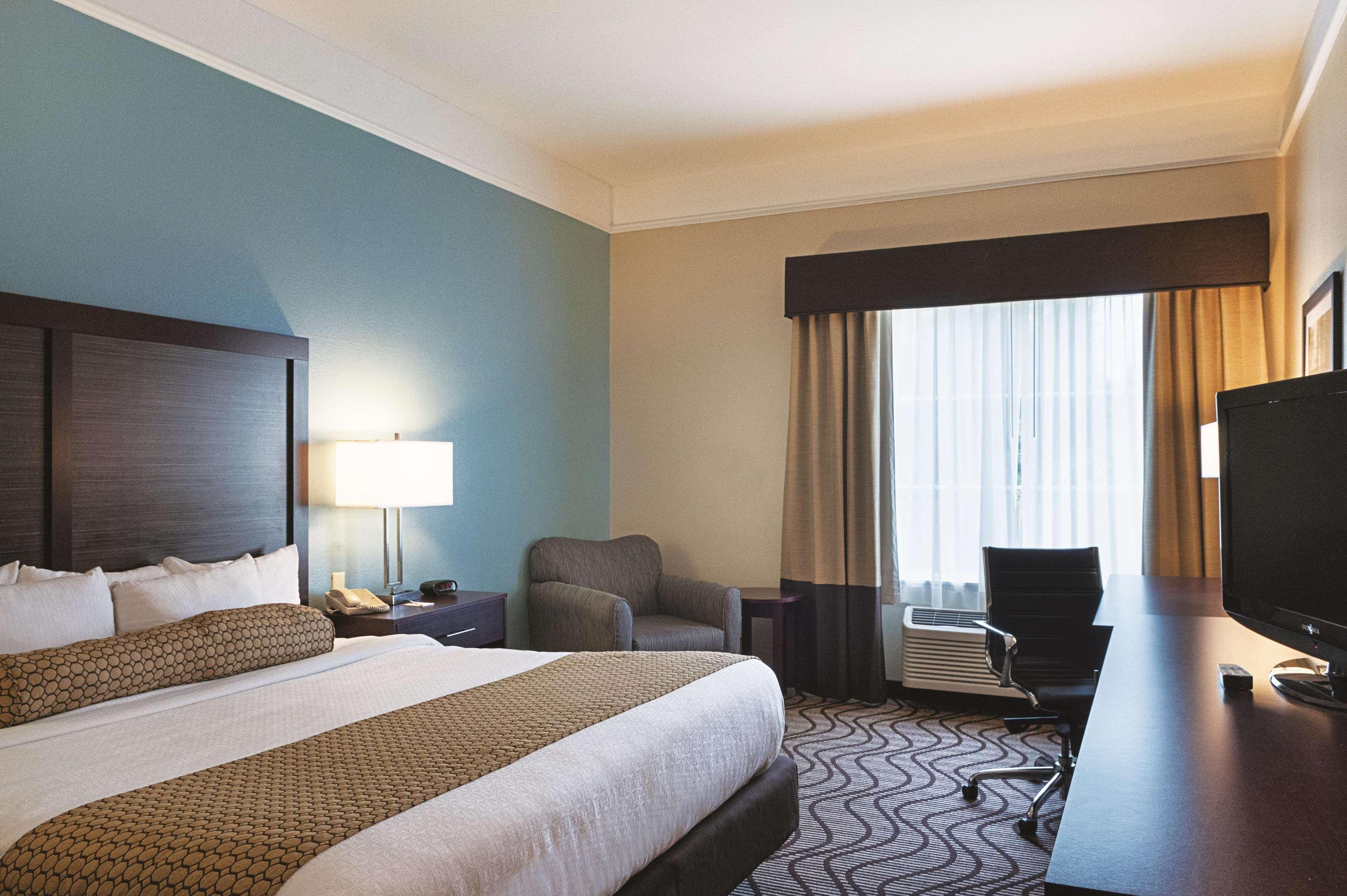 La Quinta By Wyndham Houma Hotell Exteriör bild