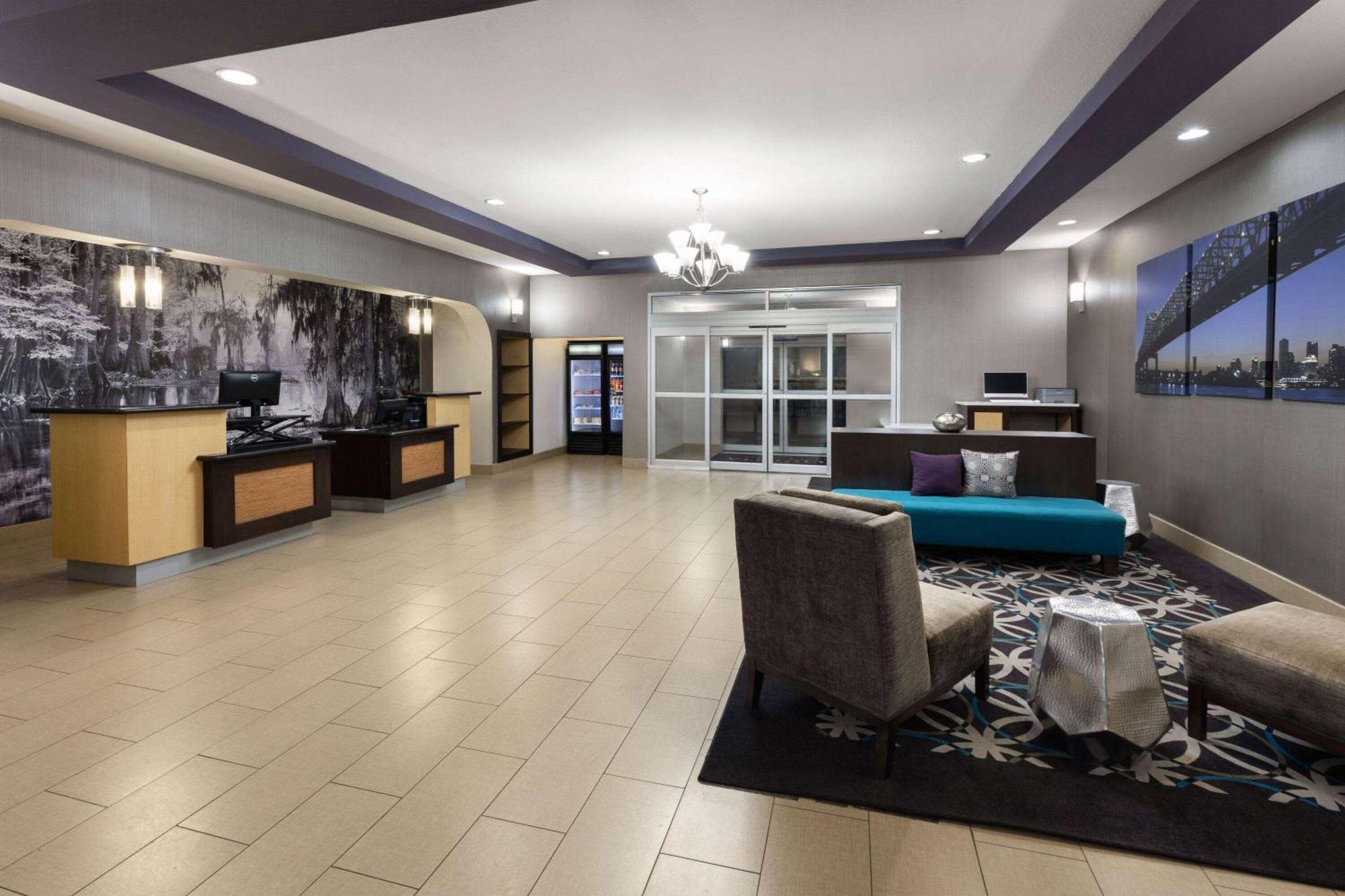 La Quinta By Wyndham Houma Hotell Exteriör bild